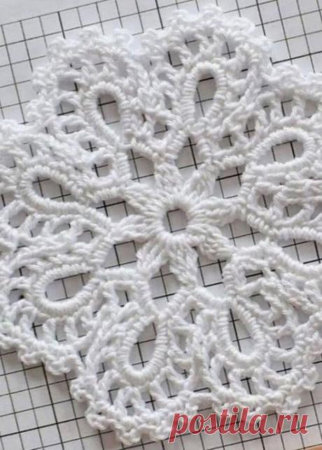 Красивый мотив крючком