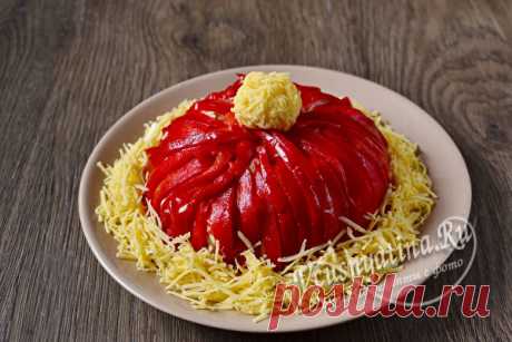 Новогодний салат "Шапка Деда Мороза": рецепт очень вкусного салата