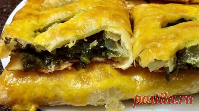 Слойки со щавелевой начинкой 

Хочу поделиться с вами рецептом обалденных слоек со щавелевой начинкой. Мои домашние любят выпечку, и я однажды в поисках чего-то вкусного и оригинального наткнулась на видео в ютубе. Рецепт очень п…