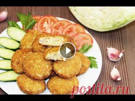 Ингредиенты: Капуста - 400 гр Куриный фарш - 250 гр Лук - 1 шт Чеснок - 2 - 3 зубчика Яйца - 1 шт Черный молотый перец Соль по вкусу Сухая молотая кин...