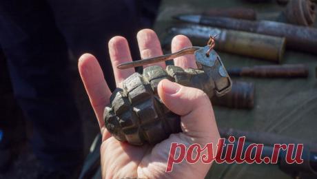 В Архангельске мужчина лишился руки после взрыва гранаты. Три человека пострадали в результате взрыва гранаты в поселке Цигломень в районе Кирпичного Завода Архангельска. Об этом сообщили в УМВД России по Архангельской области. По данным полиции, мужчина и женщина распивали спиртные напитки ...