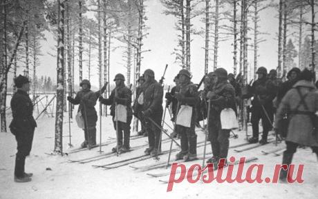 На фото - советские лыжники. | Наша Мировая История