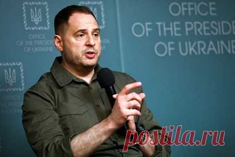 Ермак провел разговор с советником Байдена. Глава офиса Владимира Зеленского Андрей Ермак провел разговор с советником президента США Джо Байдена Джейком Салливаном. Он доложил, что встреча с замгоссекретаря США по политическим вопросам Викторией Нуланд прошла успешно. Также они обсудили ситуацию на фронте и актуальные потребности украинской армии.