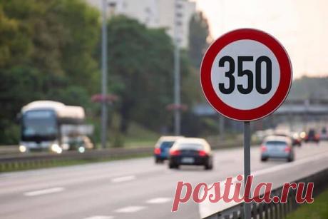 Ограничитель скорости: что это такое и зачем он нужен, типы и алгоритмы ограничения скорости | WM-IT.pro
Ограничитель скорости — это защитный механизм, используемый в распределенной системе для предотвращения превышения заданного предела частоты операций и возникновения ошибок сервера - рассмотрим в ИТ блоге wm-it.pro