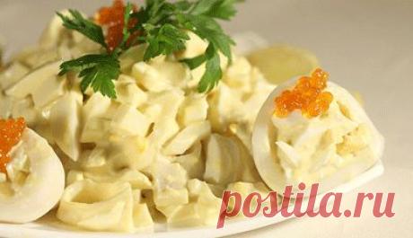 Блюдо выходного дня: салат из кальмаров