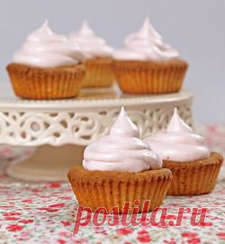 Корзинки с клубничным кремом Зефир - кулинарный рецепт.