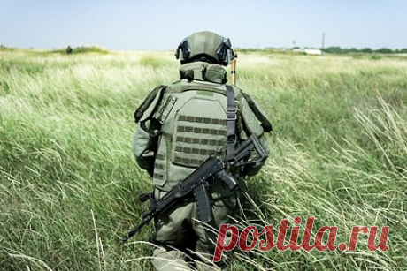 Российский боец пустил в ВСУ последний патрон и сбежал из плена по минному полю. Российский боец Центрального военного округа (ЦВО) сбежал из плена по минному полю, пустив в военных Вооруженных сил Украины (ВСУ) последний патрон. Об этом рассказал URA.RU один из военнослужащих, вернувшихся со специальной военной операции (СВО). Военный вернулся на свои позиции целый и невредимый.