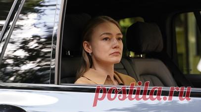 Вышел тизер финального сезона сериала «Контейнер». В сети вышел тизер третьего сезона сериала «Контейнер», в котором героиня Оксаны Акиньшиной лишается возможности видеться с ребёнком. Читать далее