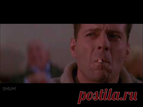 Крепкий орешек 2 (иногда называют Крепкий орешек 2: Орешек покрепче) — американский боевик 1990-го года и вторая часть серии фильмов о полицейском Джоне Макклейне. Режиссёр — Ренни Харлин, исполнитель главной роли — Брюс Уиллис. Также в фильме снимались Бонни Беделиа, Уильям Сэдлер, Арт Эванс, Уильям Атертон, Франко Неро, Деннис Франц, Фред Томпсон, Джон Эймос и Реджинальд Велджонсон.