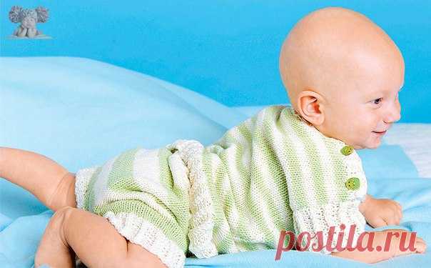 Короткие штанишки на завязках и джемпер с застежками на плечах составляют удобный костюм, который можно связать и мальчику, и девочке.

РАЗМЕРЫ

56//62 (68/74) 80/86
Показать полностью…