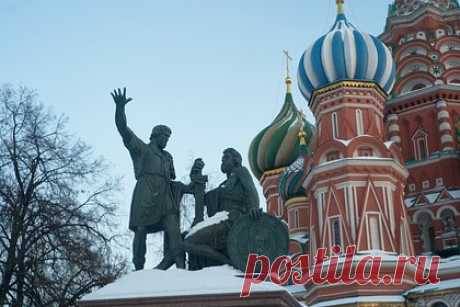 Россиянам рассказали о вступающих в силу в марте законах. Спикер Госдумы Вячеслав Володин рассказал о законах, которые вступают в силу в марте 2024 года. С 1 марта в России появится государственная система экологического мониторинга, которая будет информировать органы власти и жителей о состоянии окружающей среды и позволит оперативно предотвращать угрозы.