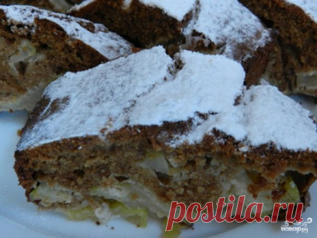 Медовая шарлотка с яблоками - пошаговый рецепт с фото на Повар.ру