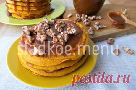 Тыквенные панкейки с карамелью и грецкими орехами | Сладкое Меню