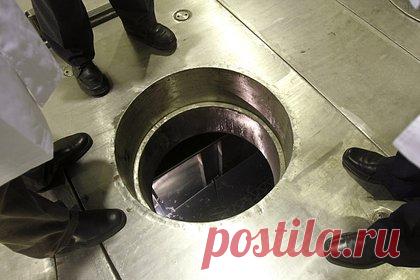 Подсчитаны потери США в случае остановки поставок урана из России. Соединенные Штаты лишатся трети импортируемого урана в случае остановки поставок данного топлива из России. По оценкам РИА Новости, США будут ежемесячно терять около 65 тонн урана. Это составляет почти 33 процента от ежемесячного объема импорта страны.