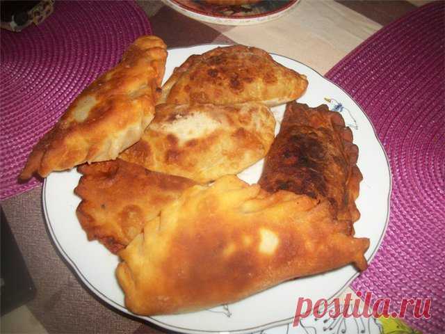 Чебуреки на заварном тесте