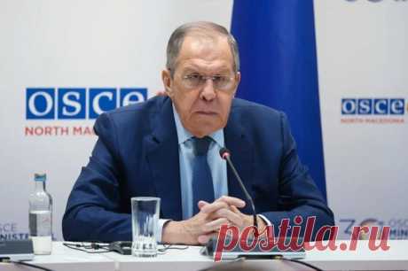 «Я не мешаю девушке?» Лавров осадил крикунов на пресс-конференции в ОБСЕ. Провокации против российской делегации продолжались все время ее работы в Македонии.