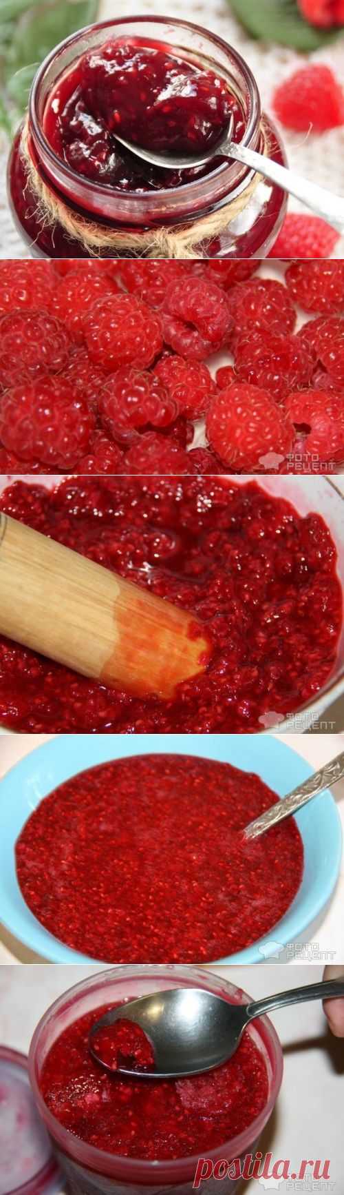 Малина, протертая с сахаром на зиму.
