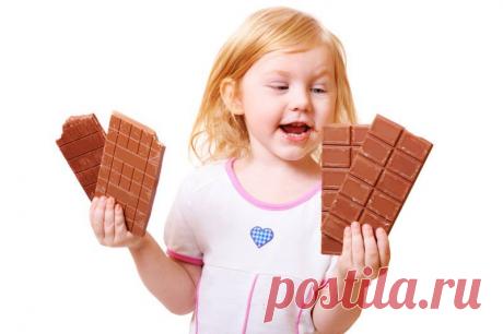 Олеся Емельянова. Песня про вежливость. Современные песни для детей про спасибо и пожалуйста.
Умение быть вежливым отличает культурного, образованного и воспитанного человека. Если вы хотите, чтобы ваши дети производили хорошее впечатление, то, как можно раньше, научите их говорить такие слова, как «спасибо» и «пожалуйста». А запомнить их поможет эта песня.