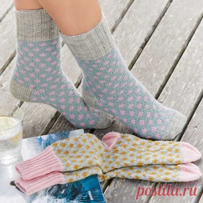 Носки в горошек