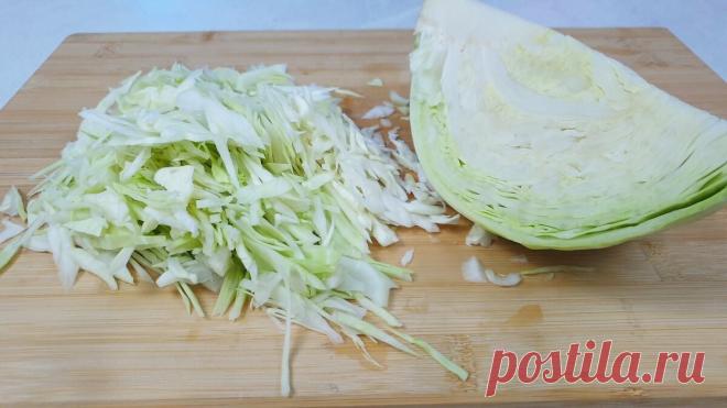 Продвинутые хозяйки научили «правильно» тушить капусту. Теперь дети просят добавки, а муж есть ее даже без мяса | Улыбнись и Попробуй | Дзен