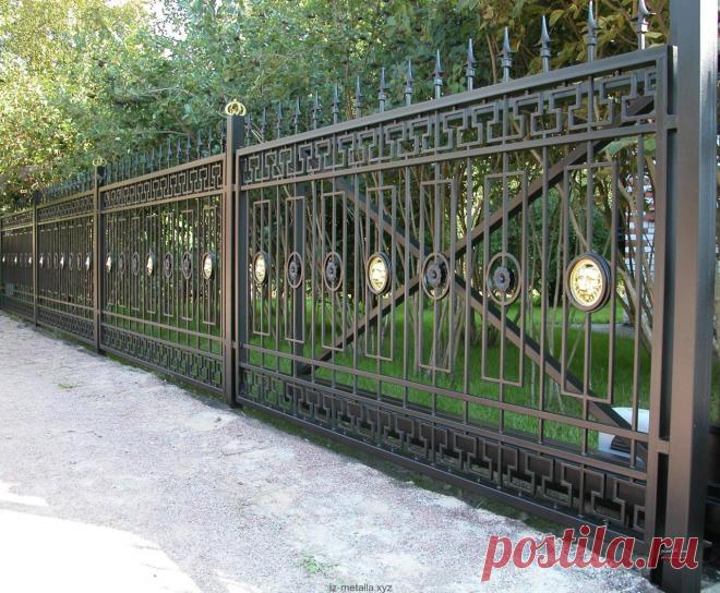 Заборы и ограждения в Брянске | Купить металлический забор для дома - «Из металла»