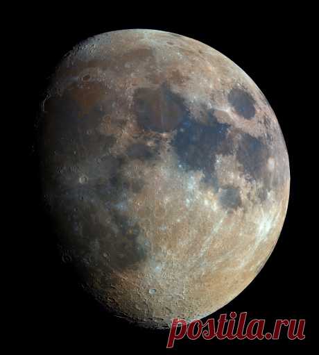 14-мегапиксельное изображение луны