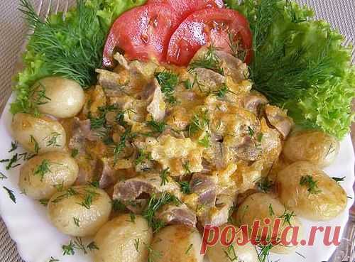 Куриные желудки, тушеные в сметане