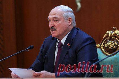 Лукашенко рассказал о желании СБУ встретиться со специалистами Белоруссии. Президент Белоруссии Александр Лукашенко заявил о желании Службы безопасности Украины (СБУ) провести встречу со специалистами республики. «Должен приоткрыть секрет, инсайд. (...) СБУ два дня назад попросила о встрече наших специалистов», — сказал он. Лукашенко ответил: «Хорошо, давайте встречаться. Какие вопросы».
