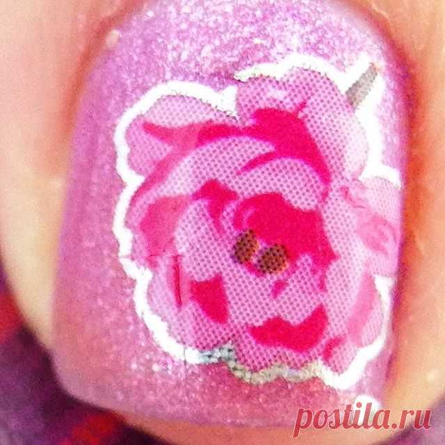 Литье фотольгой крупным планом 😊
#ногтилук #ноготки #ногти #маникюрныйинстаграм #маникюрчик #маникюр #самасебяманикюрю #мирдолжензнатькакогоцветамоиногти #нейларт #нейл #литьефольгой #литье #литьенаногтях #💅 #osavinyl #elcorazon #nail #nailandhairfashion #nailart #nailartclub #diynailart #diynails #diy