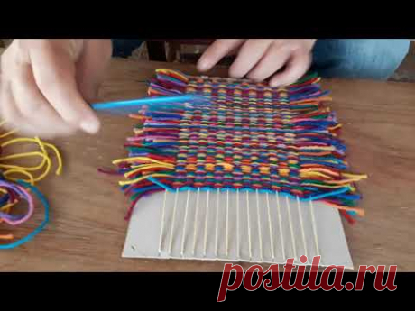 Картонный ткацкий станок