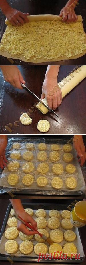 Творожные завитушки в сметанной заливке