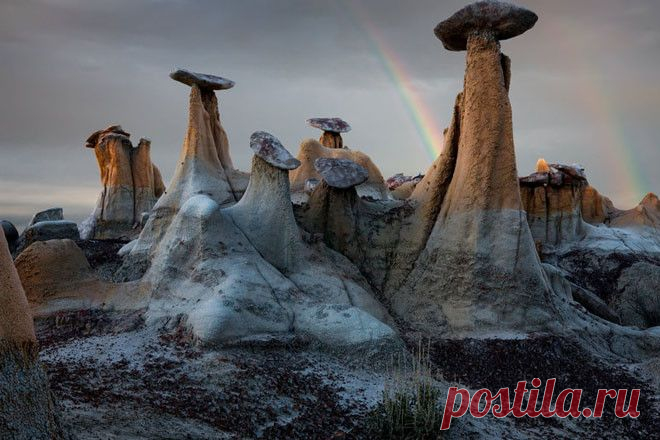 10 балансирующих камней, которые нарушают все законы физики