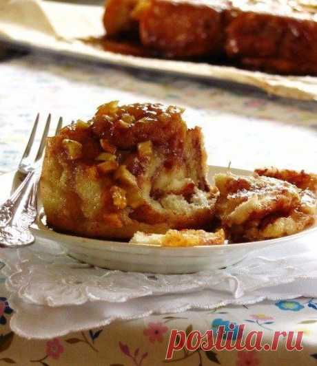 Как приготовить cinnamon rolls с карамелью и яблоком - рецепт, ингридиенты и фотографии