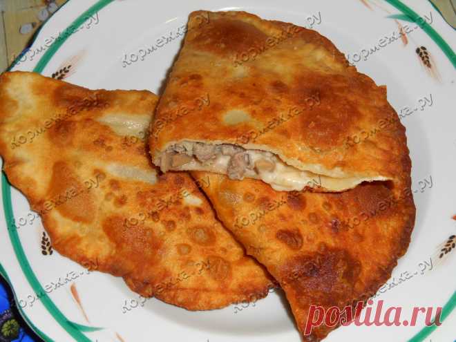 Чебуреки с мясом, сыром и грибами - Кормежка.ру
