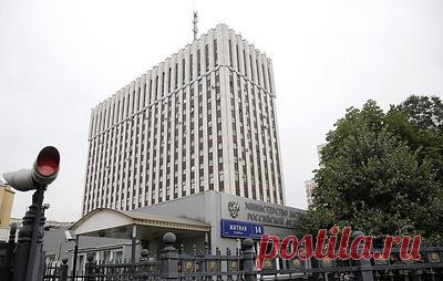 Минюст внес псковского политика Алексея Малова в реестр иноагентов. В список включены издания "Гроза" и "Кедр медиа", а также Сергей Колдобский