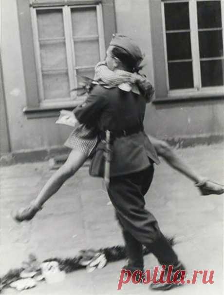 Эмоции и настроение в фотографиях (28 фото)