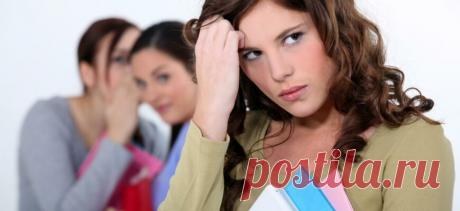 11 фраз, которые помогут вашей дочери стать уверенной в себе
Трудно наблюдать, как ребёнок, которого считаешь прекрасным и совершенным, издевается над своим телом, критикует свою внешность и унижает себя. Такое бывает, если воспитываешь дочь в мире, где всё твердит о том, что её тело никогда не будет достаточно красивым. Предлагаем Вам 11 фраз, которые можно использовать, когда ваша дочь недовольна своей внешностью. Эти фразы помогут […]
Читай дальше на сайте. Жми подробнее ➡