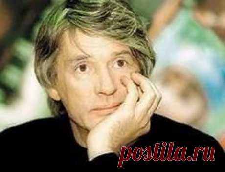 Сегодня 03 января в 2008 году умер(ла) Александр Абдулов