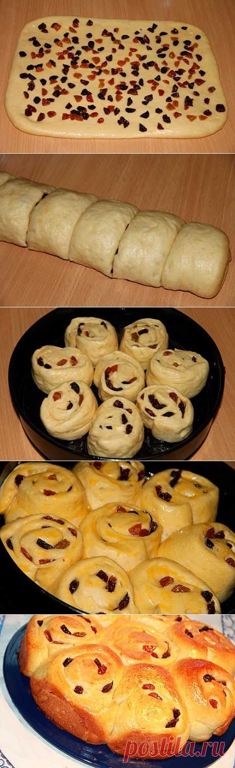 Нежные булочки с изюмом