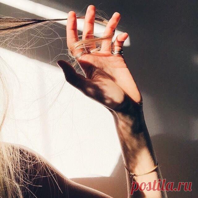 - Странная Вы, всё -таки, женщина...