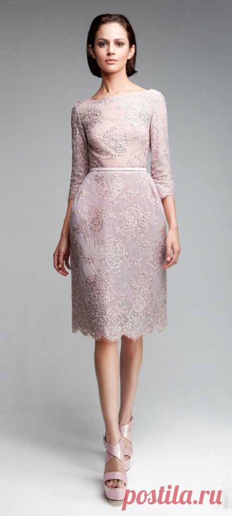 Подборка интересных нарядов из коллекций «ready to wear» от Ральфа Лорена, Роберто Кавалли и Эли Сааба