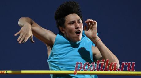 Рекорд Спиридоновой, полёт Моргунова и неудача Менькова: в Жуковском завершился Кубок России по лёгкой атлетике. Наталья Спиридонова одержала победу в Кубке России по лёгкой атлетике в секторе для прыжков в высоту с личным рекордом 1,93 метра. Также лучший результат в карьере показала в финале двухсотметровки Вера Филатова — 22,83 секунды. Тимур Моргунов взял золото среди шестовиков, выполнив квалификационный олимпийский норматив (5,82 метра), а Александр Меньков вновь остался за чертой…