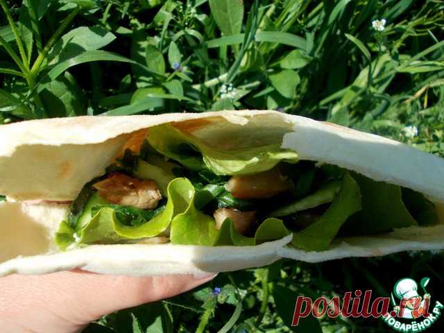 Хрустящая пита с начинкой