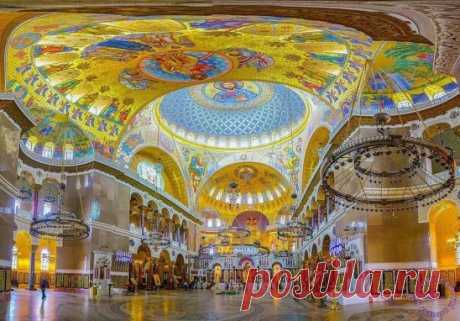 Морской собор святителя Николая Чудотворца в Кронштадте. Дух захватывает от такой божественной красоты!