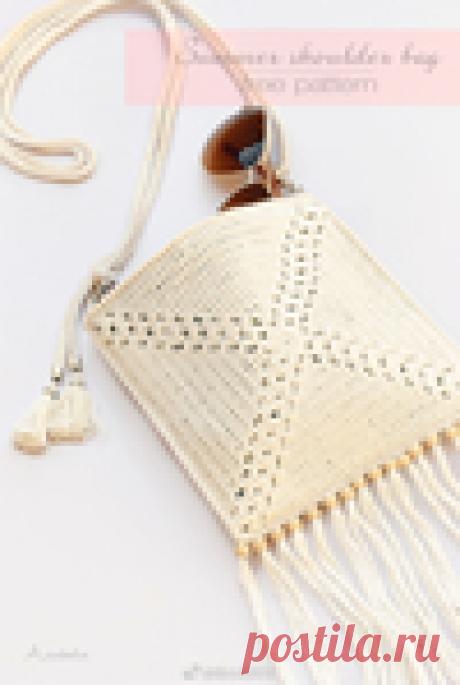 Летняя маленькая сумочка крючком