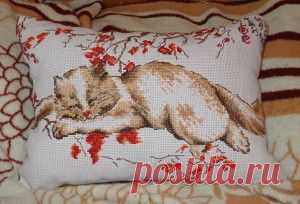 Вышивка «Спящий кот» | Все о рукоделии: схемы, мастер классы, идеи на сайте labhousehold.com