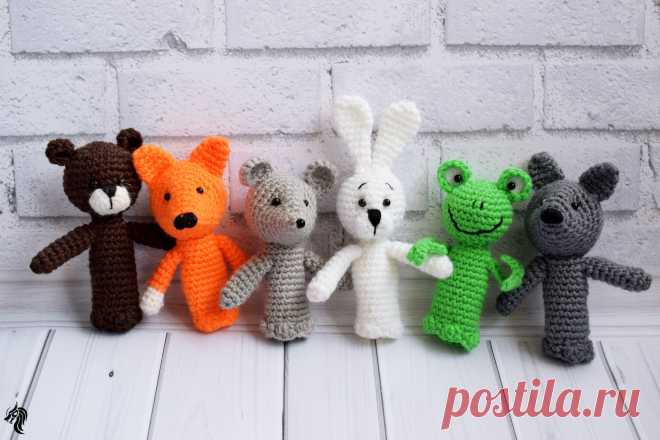 PDF Пальчиковый театр. FREE amigurumi crochet pattern. Бесплатный мастер-класс, схема и описание для вязания амигуруми крючком. Вяжем игрушки своими руками! Пальчиковые игрушки, куклы, сказка, зверюшки, мышка, волк, лиса, петух, заяц, мишка. #амигуруми #amigurumi #amigurumidoll #amigurumipattern #freepattern #freecrochetpatterns #crochetpattern #crochetdoll #crochettutorial #patternsforcrochet #вязание #вязаниекрючком #handmadedoll #рукоделие #ручнаяработа #pattern #tutorial #häkeln #amigurumis