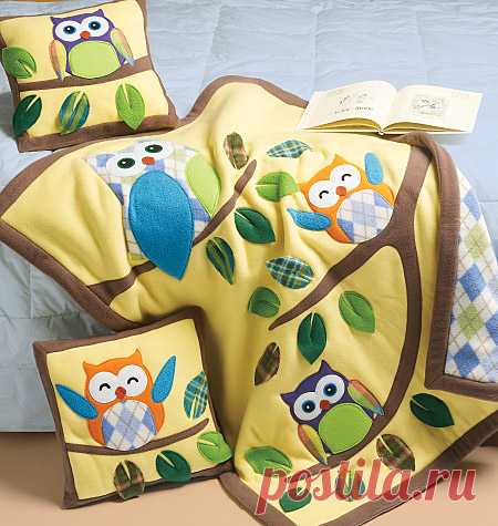 M6482 | Pillows and Quilt | Crafts/Dolls/Pets | McCall's Patterns