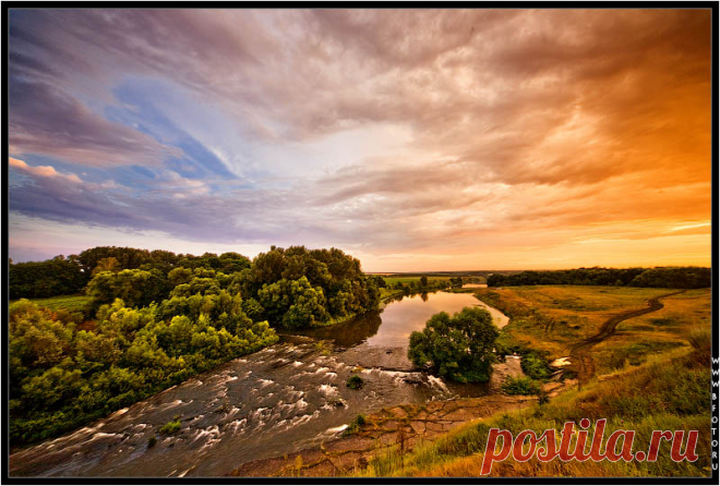 Закат солнца на реке Красивая Меча, пейзажи России фото высокого качества