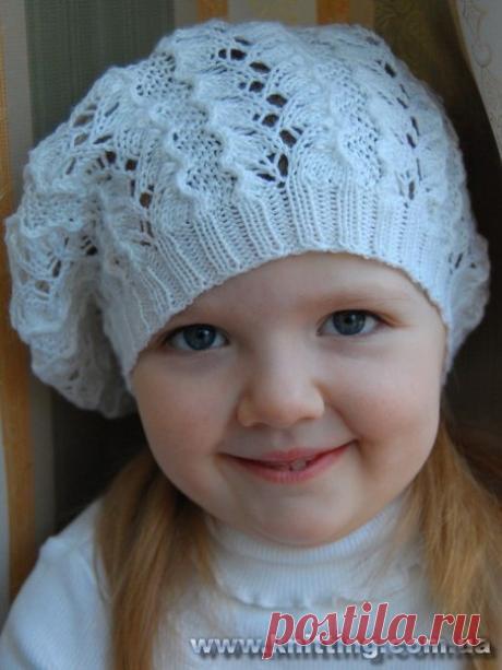 Размеры: обхват головы - 54 см Берет вяжется по кругу!!! Вам потребуется: пряжа Mondial Gold (80% мериносовая шерсть, 20% кашемир; 50г - 175 м,) - 75г; круговые спицы №2.5, 3.25. Плотность вязания: 24 п х 36 р =10х10см Порядок работы: на спицы №2.5 набрать 100 петель, поместить маркер и замкнуть вязание в круг. Вязать